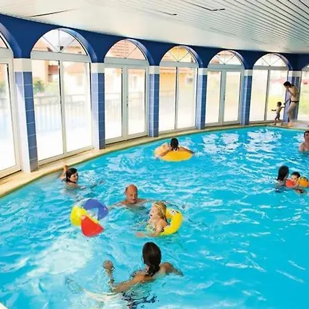 Port-guillaume, De Avec & Piscine *