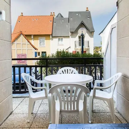 Port-guillaume, De Avec & Piscine Dives-sur-Mer