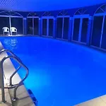 Apartment Port-guillaume, De Avec & Piscine *