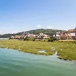 Port-guillaume, De Avec & Piscine