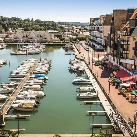 Port-guillaume, De Avec & Piscine